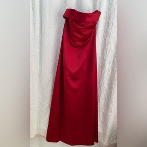 Sexy Red Strapless Full Length Satin Gown